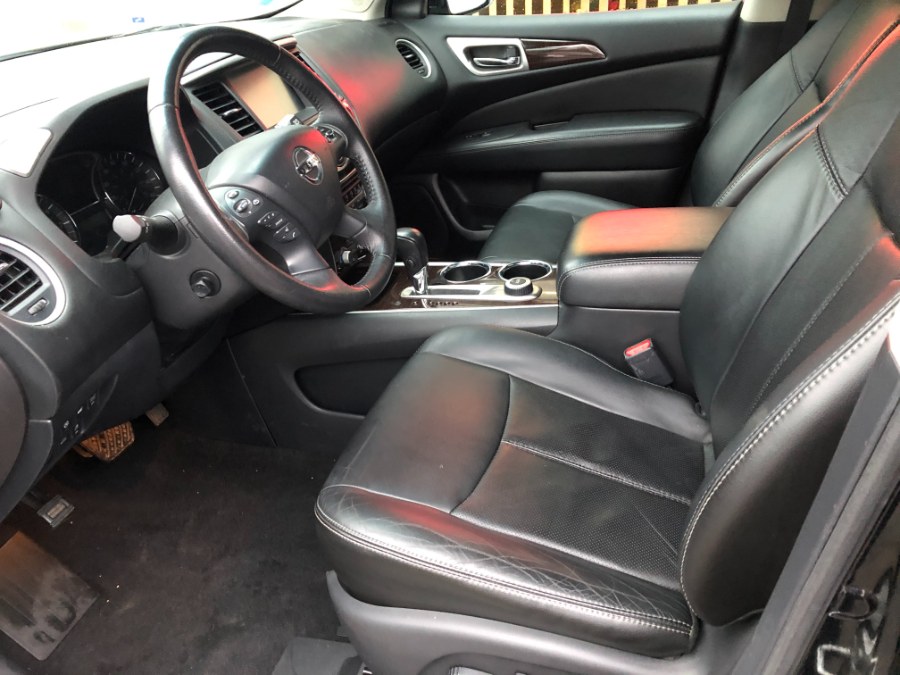 2014 Nissan Pathfinder 4WD 4dr Platinum, available for sale in Bristol, Connecticut | Bristol Auto Center LLC. Bristol, Connecticut 2014 Nissan Pathfinder 4WD 4dr Platinum, available for sale in Bristol, Connecticut | Bristol Auto Center LLC. Bristol, Connecticut