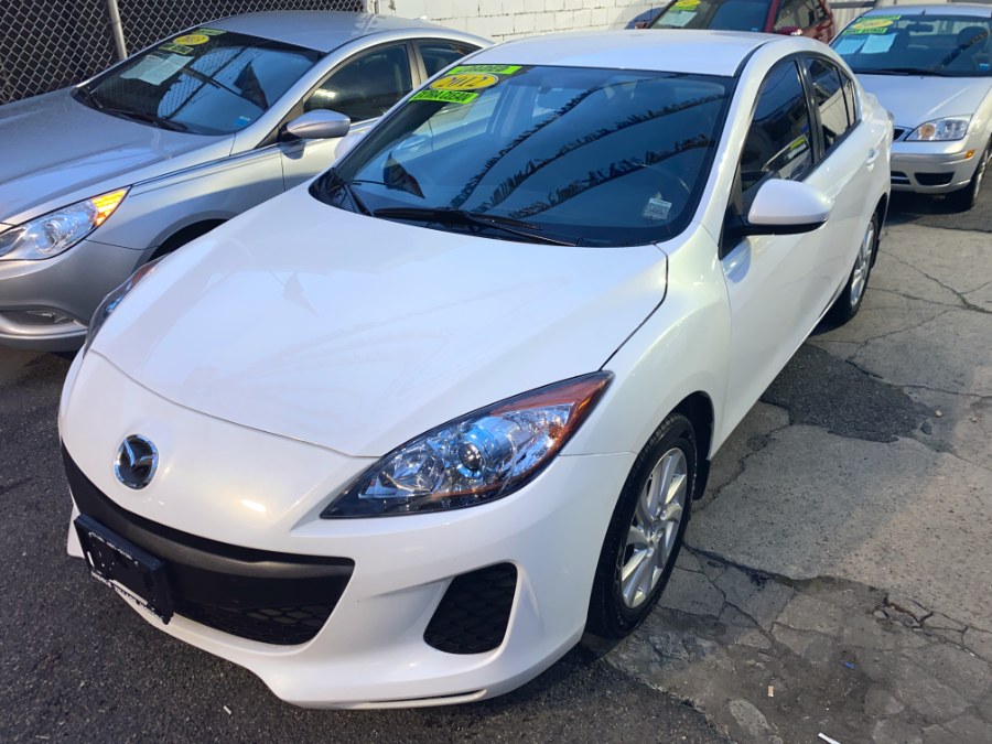 2012 Mazda Mazda3 4dr Sdn Auto i Touring, available for sale in Middle Village, New York | Middle Village Motors . Middle Village, New York