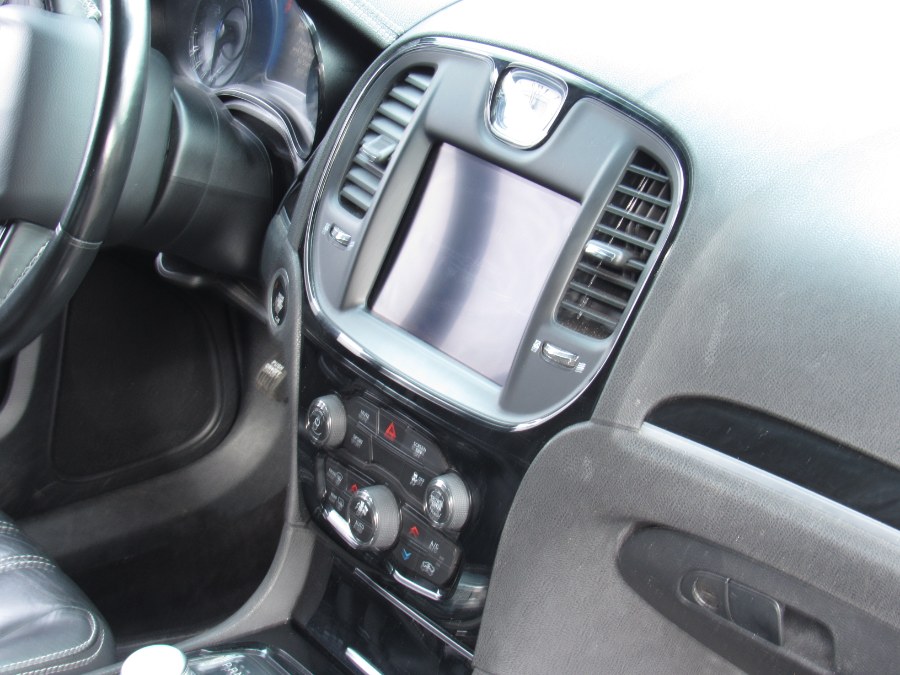 Used Chrysler 300 300S RWD 2019 | NJ Used Cars Center. Irvington, New Jersey Used Chrysler 300 300S RWD 2019 | NJ Used Cars Center. Irvington, New Jersey