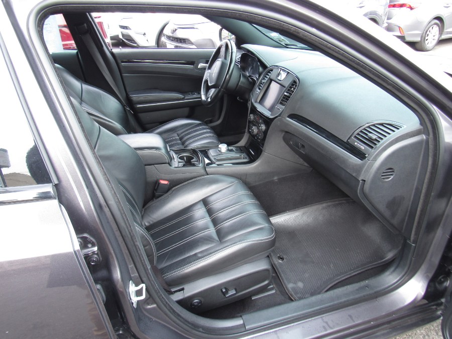 Used Chrysler 300 300S RWD 2019 | NJ Used Cars Center. Irvington, New Jersey Used Chrysler 300 300S RWD 2019 | NJ Used Cars Center. Irvington, New Jersey