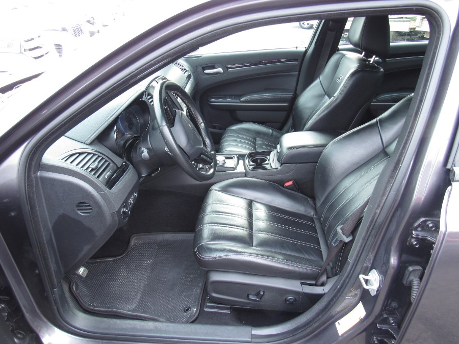 Used Chrysler 300 300S RWD 2019 | NJ Used Cars Center. Irvington, New Jersey Used Chrysler 300 300S RWD 2019 | NJ Used Cars Center. Irvington, New Jersey