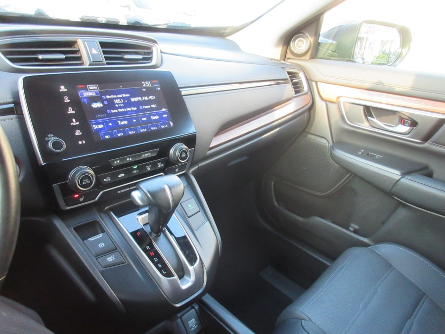 Used Honda CR-V Touring AWD 2017 | Route 27 Auto Mall. Linden, New Jersey Used Honda CR-V Touring AWD 2017 | Route 27 Auto Mall. Linden, New Jersey