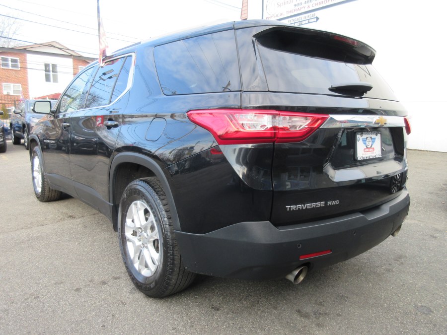 2018 Chevrolet Traverse AWD 4dr LT Cloth w/1LT, available for sale in Linden, New Jersey | Route 27 Auto Mall. Linden, New Jersey 2018 Chevrolet Traverse AWD 4dr LT Cloth w/1LT, available for sale in Linden, New Jersey | Route 27 Auto Mall. Linden, New Jersey