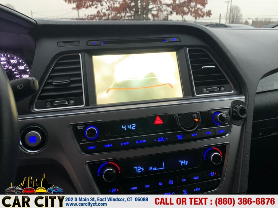 2015 Hyundai Sonata 4dr Sdn 2.4L Limited, available for sale in East Windsor, Connecticut | Car City LLC. East Windsor, Connecticut 2015 Hyundai Sonata 4dr Sdn 2.4L Limited, available for sale in East Windsor, Connecticut | Car City LLC. East Windsor, Connecticut