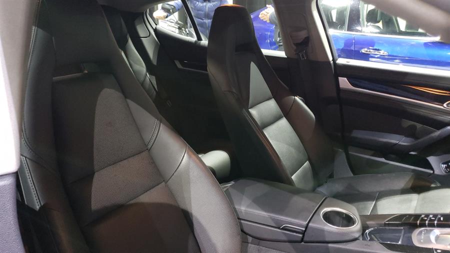 Used Porsche Panamera 4dr HB Edition 2016 | Dream Car Gallery. Woodbury, New York Used Porsche Panamera 4dr HB Edition 2016 | Dream Car Gallery. Woodbury, New York