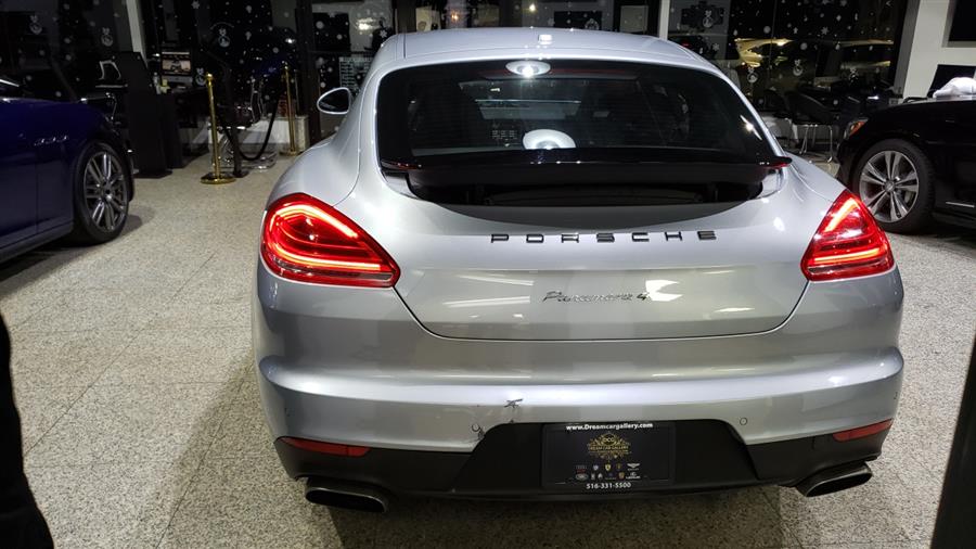 Used Porsche Panamera 4dr HB Edition 2016 | Dream Car Gallery. Woodbury, New York Used Porsche Panamera 4dr HB Edition 2016 | Dream Car Gallery. Woodbury, New York