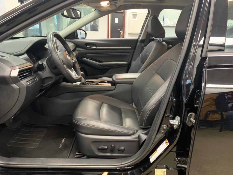 Used Nissan Altima SL 2.5 SL Sedan 2020 | 5 Towns Drive. Inwood, New York Used Nissan Altima SL 2.5 SL Sedan 2020 | 5 Towns Drive. Inwood, New York