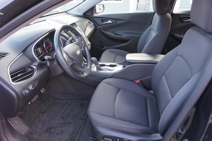 Used Chevrolet Malibu 4dr Sdn LT w/1LT 2017 | Rockland Motor Company. Rockland, Maine Used Chevrolet Malibu 4dr Sdn LT w/1LT 2017 | Rockland Motor Company. Rockland, Maine