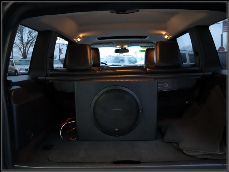 jeep liberty sub box