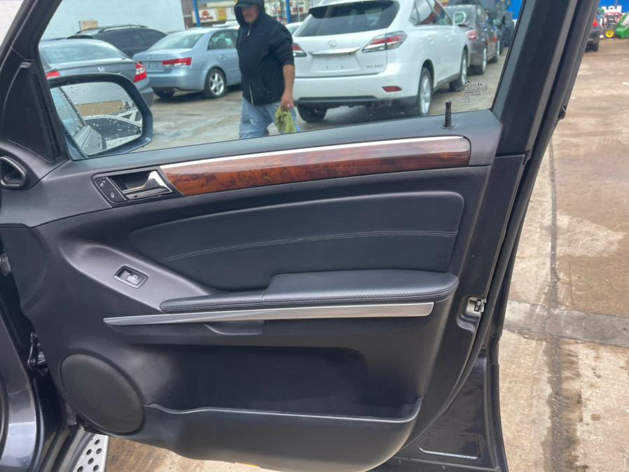 2010 Mercedes-Benz M-Class 4MATIC 4dr ML 350, available for sale in Brooklyn, New York | Brooklyn Auto Mall LLC. Brooklyn, New York 2010 Mercedes-Benz M-Class 4MATIC 4dr ML 350, available for sale in Brooklyn, New York | Brooklyn Auto Mall LLC. Brooklyn, New York