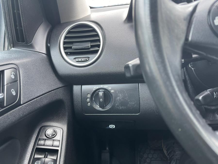 2010 Mercedes-Benz M-Class 4MATIC 4dr ML 350, available for sale in Brooklyn, New York | Brooklyn Auto Mall LLC. Brooklyn, New York 2010 Mercedes-Benz M-Class 4MATIC 4dr ML 350, available for sale in Brooklyn, New York | Brooklyn Auto Mall LLC. Brooklyn, New York