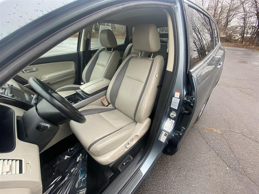 2011 Mazda CX-9 AWD 4dr Grand Touring, available for sale in Stratford, Connecticut | Wiz Leasing Inc. Stratford, Connecticut 2011 Mazda CX-9 AWD 4dr Grand Touring, available for sale in Stratford, Connecticut | Wiz Leasing Inc. Stratford, Connecticut