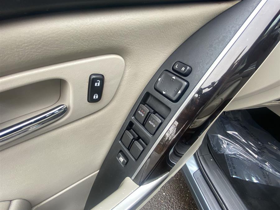 2011 Mazda CX-9 AWD 4dr Grand Touring, available for sale in Stratford, Connecticut | Wiz Leasing Inc. Stratford, Connecticut 2011 Mazda CX-9 AWD 4dr Grand Touring, available for sale in Stratford, Connecticut | Wiz Leasing Inc. Stratford, Connecticut
