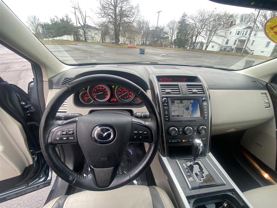 2011 Mazda CX-9 AWD 4dr Grand Touring, available for sale in Stratford, Connecticut | Wiz Leasing Inc. Stratford, Connecticut 2011 Mazda CX-9 AWD 4dr Grand Touring, available for sale in Stratford, Connecticut | Wiz Leasing Inc. Stratford, Connecticut