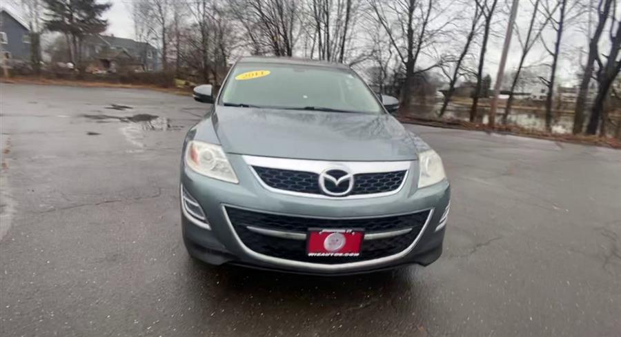 2011 Mazda CX-9 AWD 4dr Grand Touring, available for sale in Stratford, Connecticut | Wiz Leasing Inc. Stratford, Connecticut 2011 Mazda CX-9 AWD 4dr Grand Touring, available for sale in Stratford, Connecticut | Wiz Leasing Inc. Stratford, Connecticut