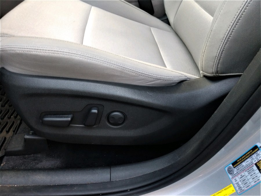 2017 Hyundai Tucson SE FWD, available for sale in COPIAGUE, New York | Warwick Auto Sales Inc. COPIAGUE, New York 2017 Hyundai Tucson SE FWD, available for sale in COPIAGUE, New York | Warwick Auto Sales Inc. COPIAGUE, New York