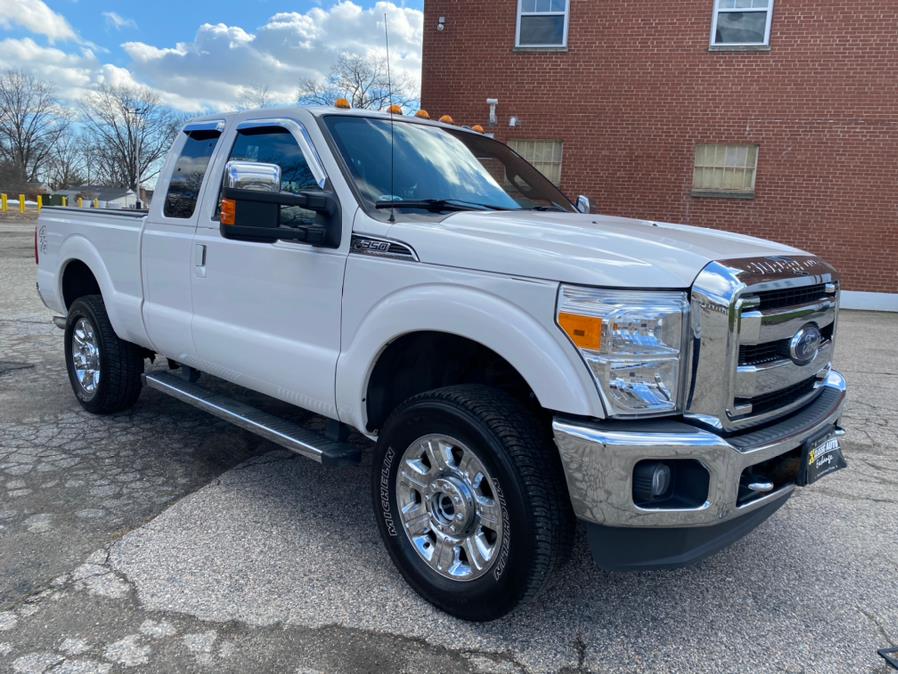 2015 Ford Super Duty F-350 SRW Lariat, available for sale in Bridgeport, Connecticut | CT Auto. Bridgeport, Connecticut