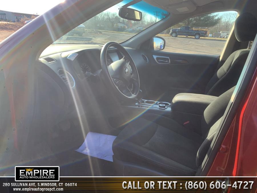 2015 Nissan Pathfinder 4WD 4dr S, available for sale in S.Windsor, Connecticut | Empire Auto Wholesalers. S.Windsor, Connecticut 2015 Nissan Pathfinder 4WD 4dr S, available for sale in S.Windsor, Connecticut | Empire Auto Wholesalers. S.Windsor, Connecticut