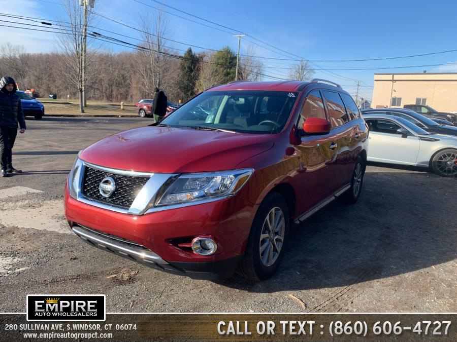 2015 Nissan Pathfinder 4WD 4dr S, available for sale in S.Windsor, Connecticut | Empire Auto Wholesalers. S.Windsor, Connecticut 2015 Nissan Pathfinder 4WD 4dr S, available for sale in S.Windsor, Connecticut | Empire Auto Wholesalers. S.Windsor, Connecticut