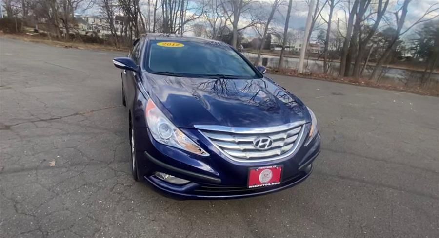 2012 Hyundai Sonata 4dr Sdn 2.4L Auto Limited, available for sale in Stratford, Connecticut | Wiz Leasing Inc. Stratford, Connecticut 2012 Hyundai Sonata 4dr Sdn 2.4L Auto Limited, available for sale in Stratford, Connecticut | Wiz Leasing Inc. Stratford, Connecticut