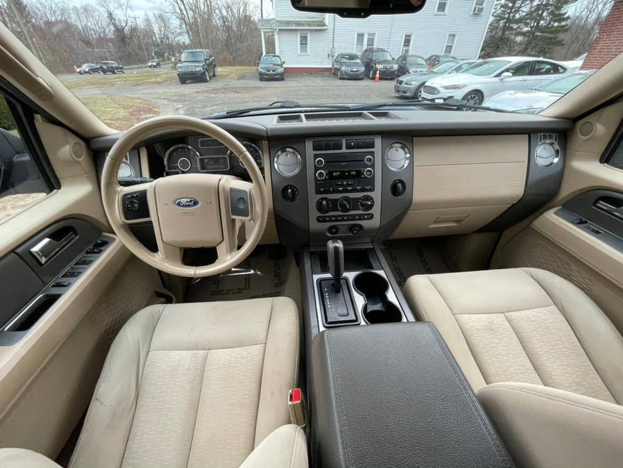 Used Ford Expedition 4WD 4dr XLT 2008 | Toro Auto. East Windsor, Connecticut Used Ford Expedition 4WD 4dr XLT 2008 | Toro Auto. East Windsor, Connecticut
