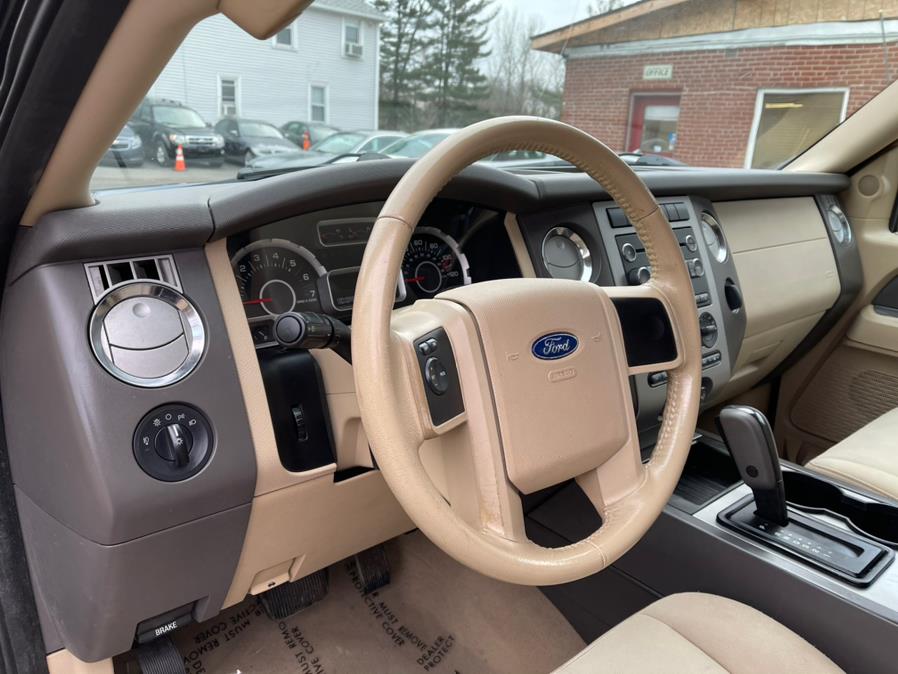 Used Ford Expedition 4WD 4dr XLT 2008 | Toro Auto. East Windsor, Connecticut Used Ford Expedition 4WD 4dr XLT 2008 | Toro Auto. East Windsor, Connecticut
