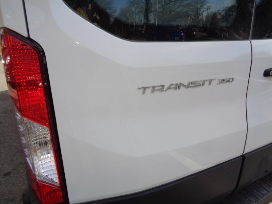 Used Ford Transit Passenger Wagon T-350 148" Med Roof XLT Sliding RH Dr 2019 | Sunrise Auto Sales of Elmont. Elmont, New York Used Ford Transit Passenger Wagon T-350 148" Med Roof XLT Sliding RH Dr 2019 | Sunrise Auto Sales of Elmont. Elmont, New York