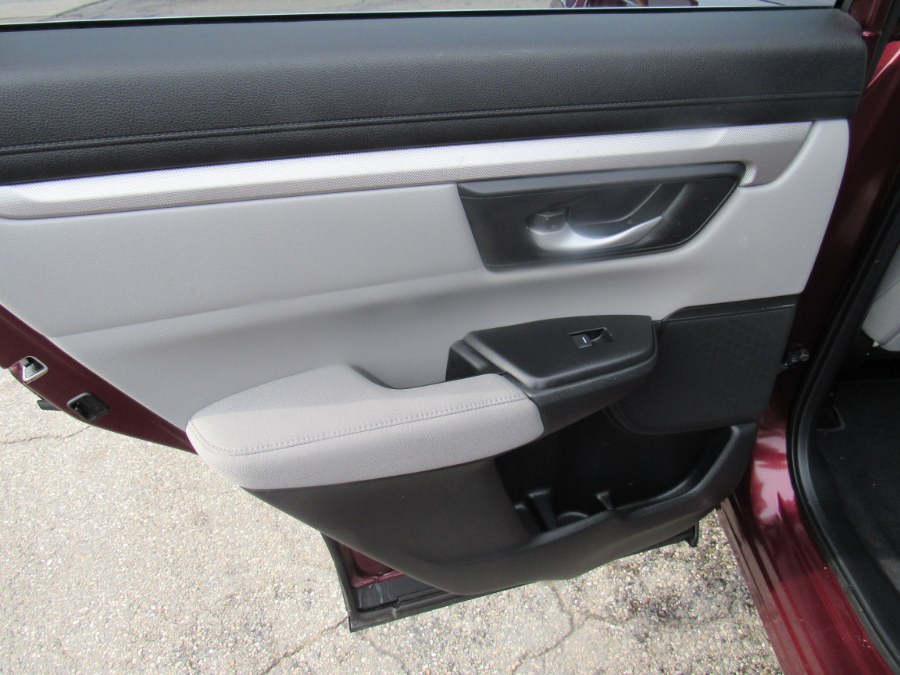 2018 Honda CR-V LX, available for sale in Worcester, Massachusetts | Hilario's Auto Sales Inc.. Worcester, Massachusetts 2018 Honda CR-V LX, available for sale in Worcester, Massachusetts | Hilario's Auto Sales Inc.. Worcester, Massachusetts