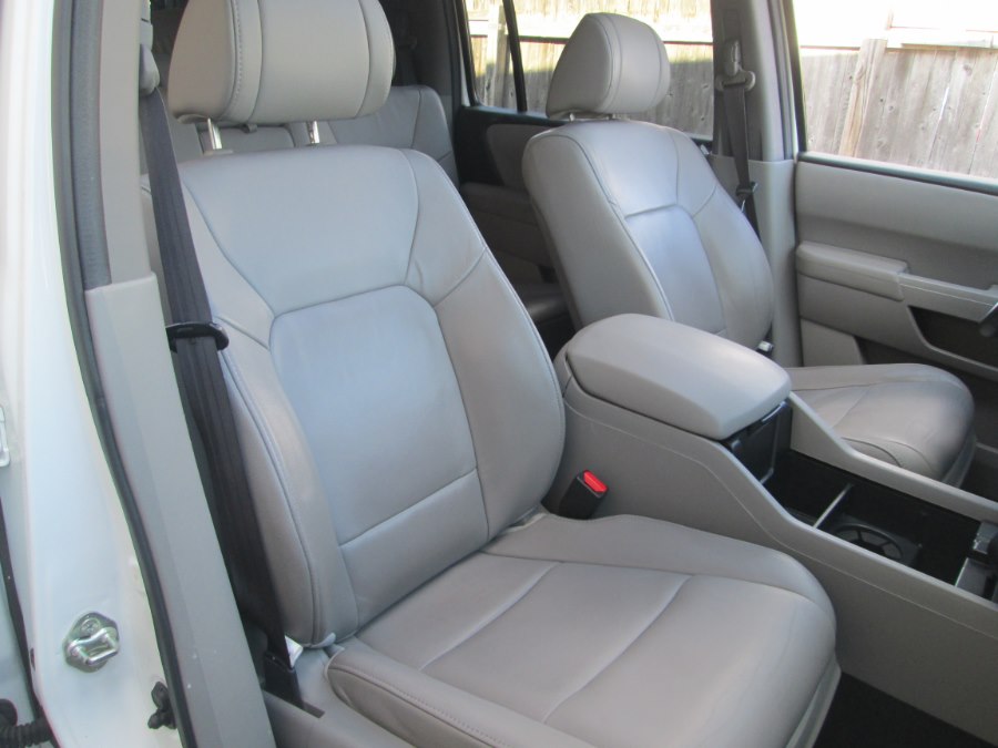 2013 Honda Pilot 4WD 4dr EX-L, available for sale in Levittown, Pennsylvania | Levittown Auto. Levittown, Pennsylvania 2013 Honda Pilot 4WD 4dr EX-L, available for sale in Levittown, Pennsylvania | Levittown Auto. Levittown, Pennsylvania