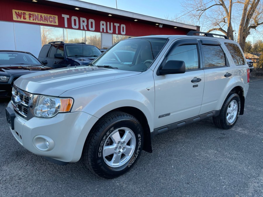 2008 Ford Escape 4WD 4dr V6 Auto XLT W/ Sunroof, available for sale in East Windsor, Connecticut | Toro Auto. East Windsor, Connecticut