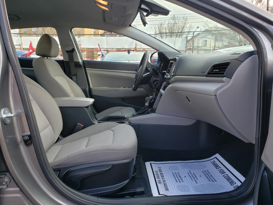 Used Hyundai Elantra SEL IVT 2020 | Champion Used Auto Sales 2. Newark , New Jersey Used Hyundai Elantra SEL IVT 2020 | Champion Used Auto Sales 2. Newark , New Jersey