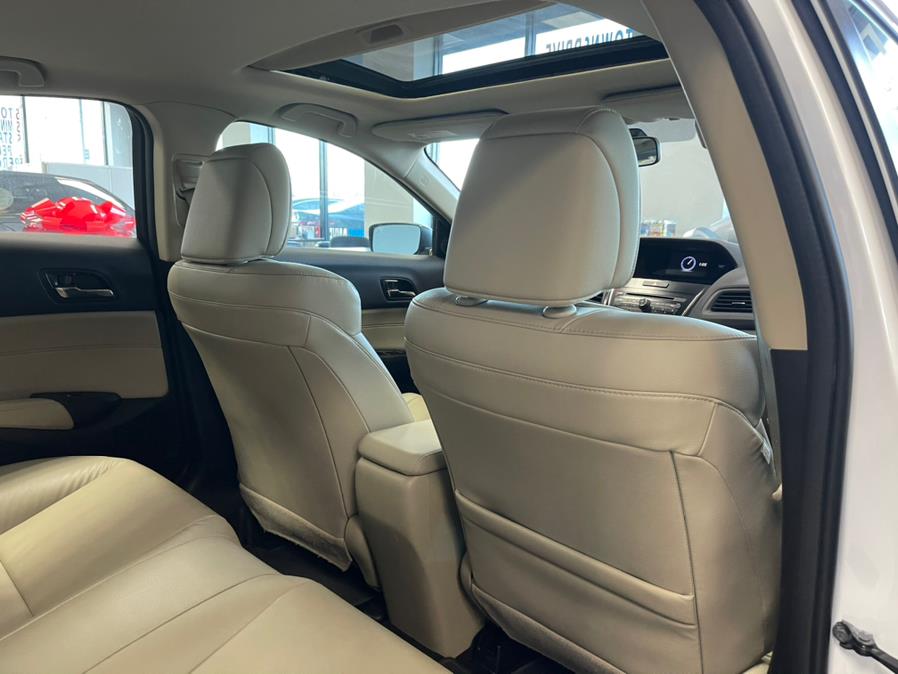 2017 Acura ILX Sedan w/AcuraWatch Plus, available for sale in Inwood, New York | 5 Towns Drive. Inwood, New York 2017 Acura ILX Sedan w/AcuraWatch Plus, available for sale in Inwood, New York | 5 Towns Drive. Inwood, New York