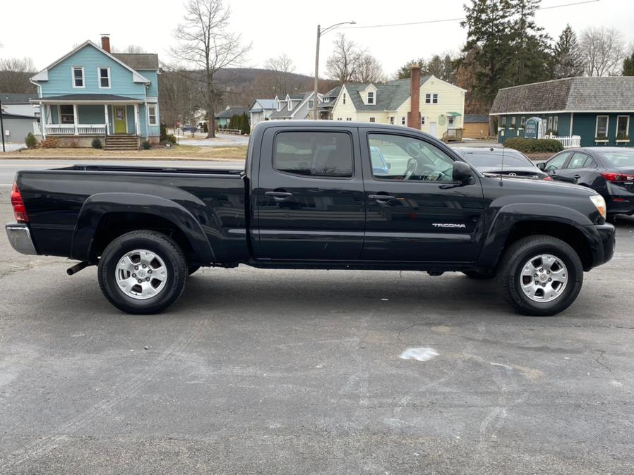 Used Toyota Tacoma Double 141" Auto 4WD (Natl) 2005 | Lava Motors 2 Inc. Canton, Connecticut Used Toyota Tacoma Double 141" Auto 4WD (Natl) 2005 | Lava Motors 2 Inc. Canton, Connecticut