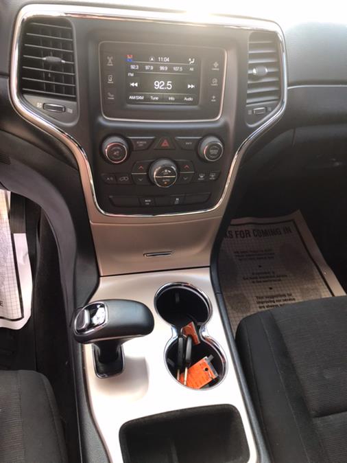 2015 Jeep Grand Cherokee 4WD 4dr laredo, available for sale in Bridgeport, Connecticut | Affordable Motors Inc. Bridgeport, Connecticut 2015 Jeep Grand Cherokee 4WD 4dr laredo, available for sale in Bridgeport, Connecticut | Affordable Motors Inc. Bridgeport, Connecticut