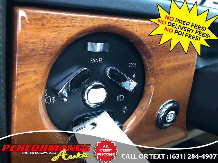 2004 Rolls-Royce Phantom 4dr Sdn, available for sale in Bohemia, New York | Performance Auto Inc. Bohemia, New York 2004 Rolls-Royce Phantom 4dr Sdn, available for sale in Bohemia, New York | Performance Auto Inc. Bohemia, New York