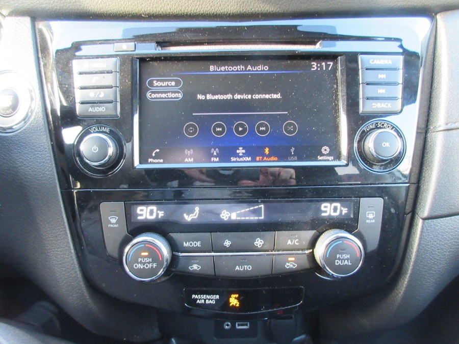2020 Nissan Rogue FWD SV, available for sale in Linden, New Jersey | Route 27 Auto Mall. Linden, New Jersey 2020 Nissan Rogue FWD SV, available for sale in Linden, New Jersey | Route 27 Auto Mall. Linden, New Jersey
