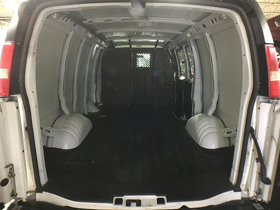 Used GMC Savana Cargo Van RWD 2500 135" 2013 | Smart Buy Auto Sales, LLC. Wallingford, Connecticut Used GMC Savana Cargo Van RWD 2500 135" 2013 | Smart Buy Auto Sales, LLC. Wallingford, Connecticut