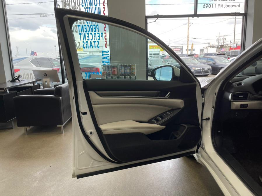 2019 Honda Accord Sedan LX 1.5T CVT, available for sale in Inwood, New York | 5 Towns Drive. Inwood, New York 2019 Honda Accord Sedan LX 1.5T CVT, available for sale in Inwood, New York | 5 Towns Drive. Inwood, New York