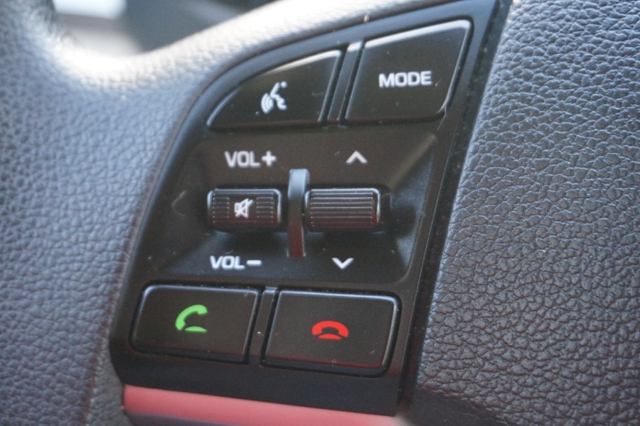 Used Hyundai Tucson SE AWD 2017 | Rockland Motor Company. Rockland, Maine Used Hyundai Tucson SE AWD 2017 | Rockland Motor Company. Rockland, Maine