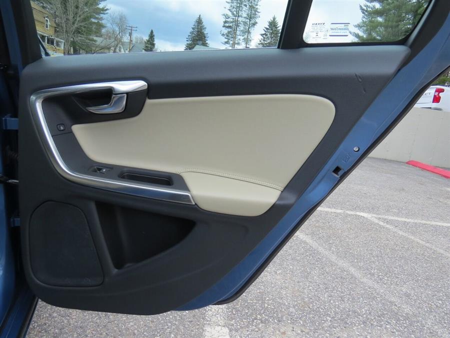 Used Volvo S60 T5 Premier AWD 4dr Sedan 2015 | Lake City Exports Inc. Auburn, Maine Used Volvo S60 T5 Premier AWD 4dr Sedan 2015 | Lake City Exports Inc. Auburn, Maine