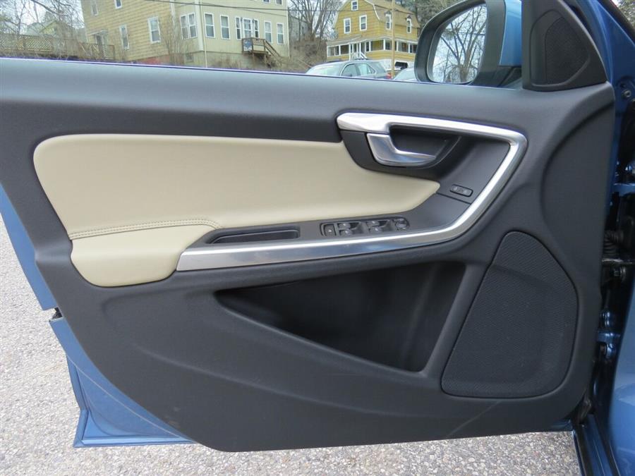 Used Volvo S60 T5 Premier AWD 4dr Sedan 2015 | Lake City Exports Inc. Auburn, Maine Used Volvo S60 T5 Premier AWD 4dr Sedan 2015 | Lake City Exports Inc. Auburn, Maine