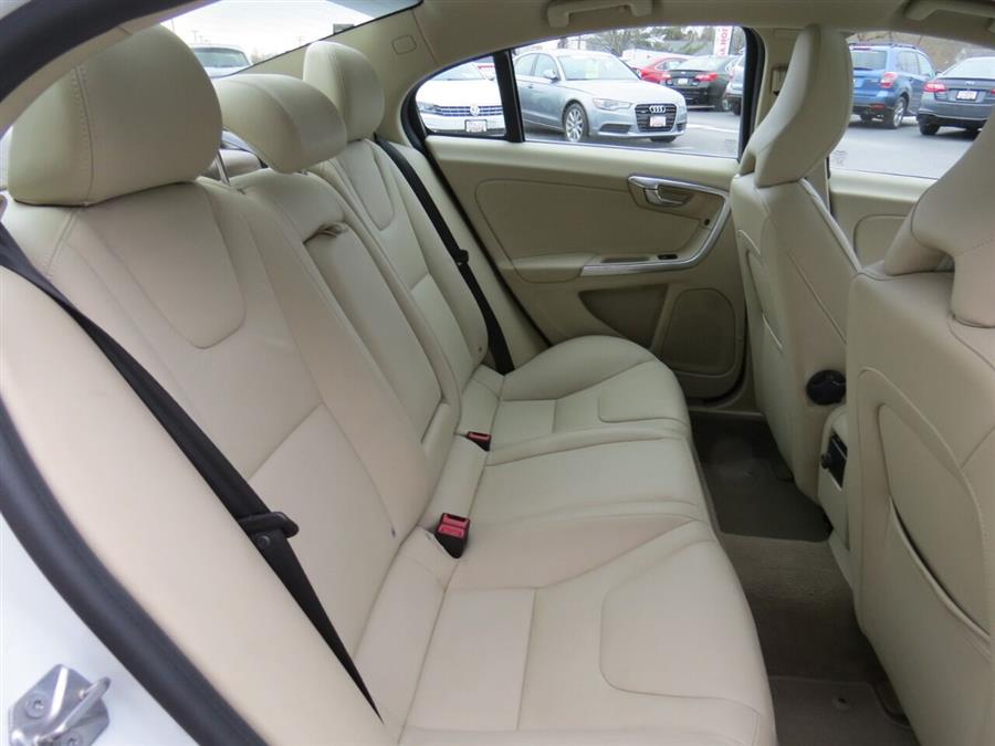 Used Volvo S60 T5 Premier AWD 4dr Sedan 2015 | Lake City Exports Inc. Auburn, Maine Used Volvo S60 T5 Premier AWD 4dr Sedan 2015 | Lake City Exports Inc. Auburn, Maine