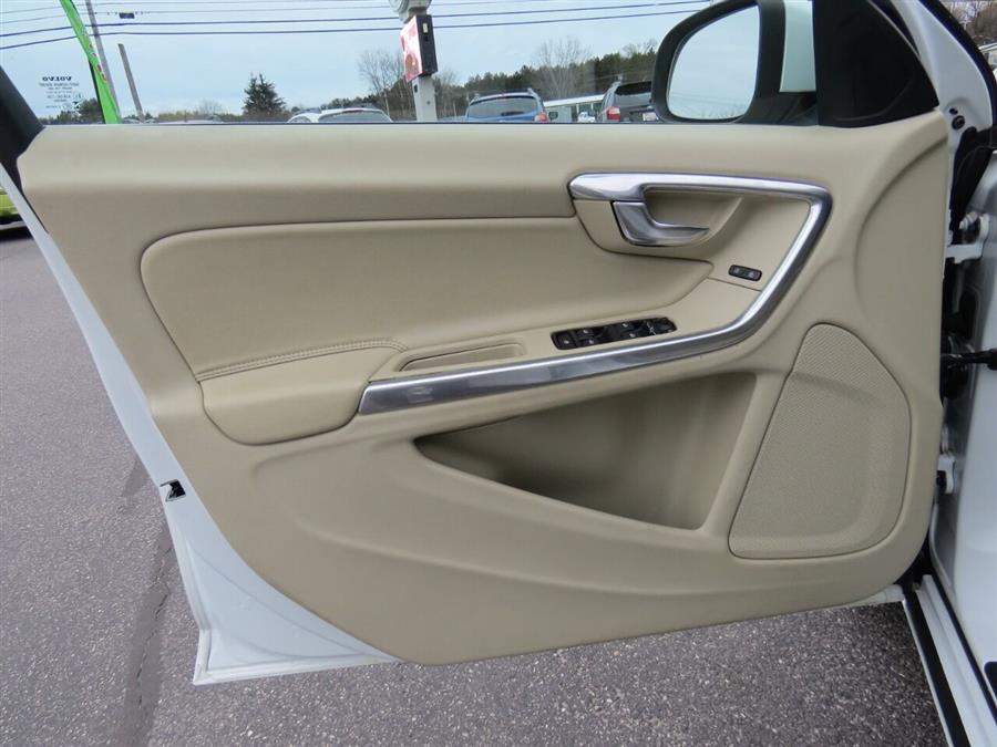 Used Volvo S60 T5 Premier AWD 4dr Sedan 2015 | Lake City Exports Inc. Auburn, Maine Used Volvo S60 T5 Premier AWD 4dr Sedan 2015 | Lake City Exports Inc. Auburn, Maine