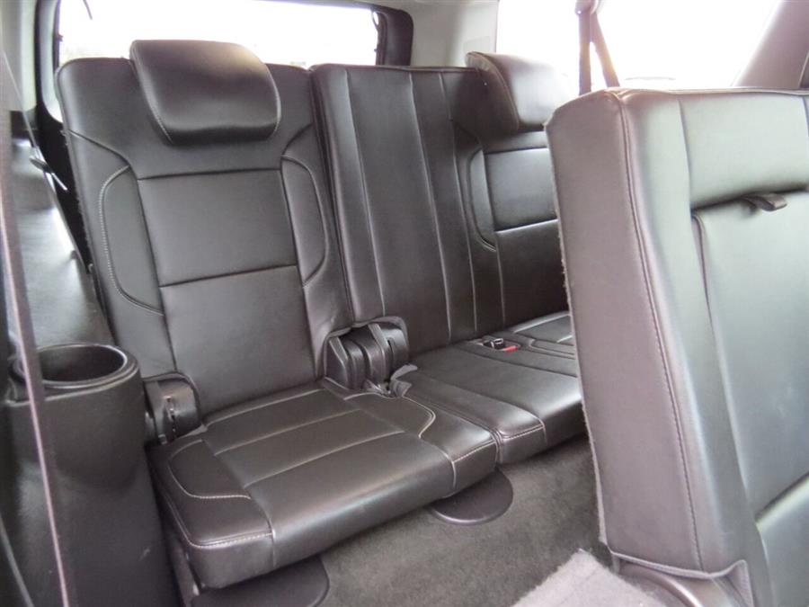 Used Chevrolet Suburban LT 1500 4x4 4dr SUV 2016 | Lake City Exports Inc. Auburn, Maine Used Chevrolet Suburban LT 1500 4x4 4dr SUV 2016 | Lake City Exports Inc. Auburn, Maine