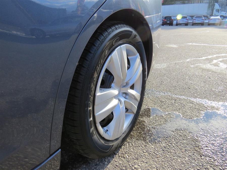 Used Subaru Legacy 2.5i AWD 4dr Sedan 2017 | Lake City Exports Inc. Auburn, Maine Used Subaru Legacy 2.5i AWD 4dr Sedan 2017 | Lake City Exports Inc. Auburn, Maine