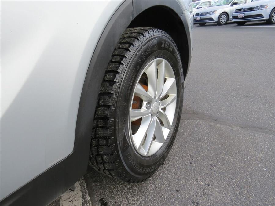 Used Kia Sorento LX AWD 4dr SUV 2016 | Lake City Exports Inc. Auburn, Maine Used Kia Sorento LX AWD 4dr SUV 2016 | Lake City Exports Inc. Auburn, Maine