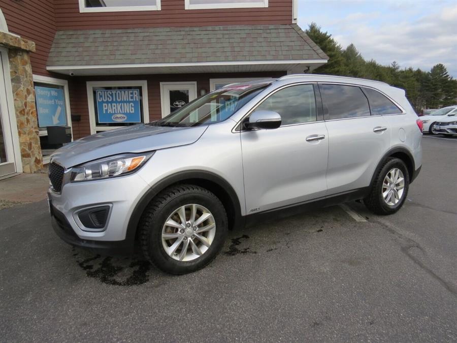 Used Kia Sorento LX AWD 4dr SUV 2016 | Lake City Exports Inc. Auburn, Maine Used Kia Sorento LX AWD 4dr SUV 2016 | Lake City Exports Inc. Auburn, Maine