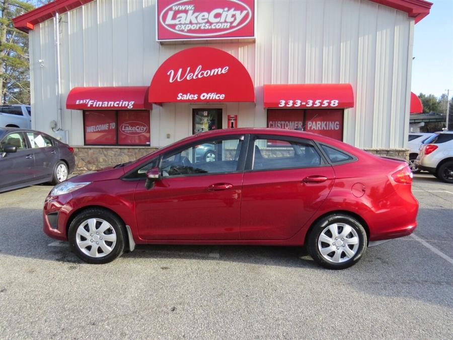 Used Ford Fiesta SE 4dr Sedan 2013 | Lake City Exports Inc. Auburn, Maine Used Ford Fiesta SE 4dr Sedan 2013 | Lake City Exports Inc. Auburn, Maine