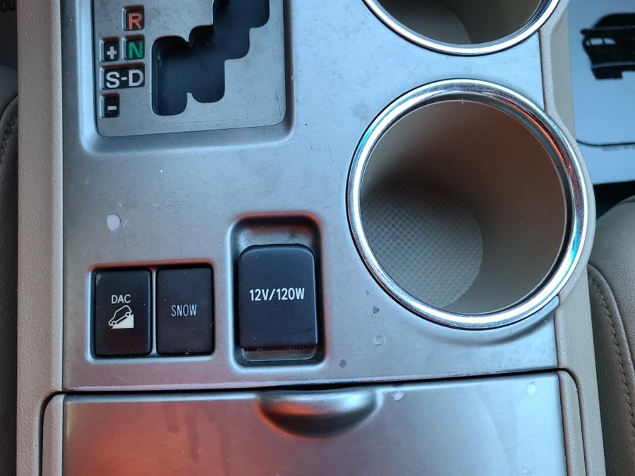 2009 Toyota Highlander 4WD 4dr V6 Sport, available for sale in Waterbury, Connecticut | National Auto Brokers, Inc.. Waterbury, Connecticut 2009 Toyota Highlander 4WD 4dr V6 Sport, available for sale in Waterbury, Connecticut | National Auto Brokers, Inc.. Waterbury, Connecticut