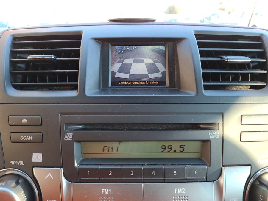2009 Toyota Highlander 4WD 4dr V6 Sport, available for sale in Waterbury, Connecticut | National Auto Brokers, Inc.. Waterbury, Connecticut 2009 Toyota Highlander 4WD 4dr V6 Sport, available for sale in Waterbury, Connecticut | National Auto Brokers, Inc.. Waterbury, Connecticut